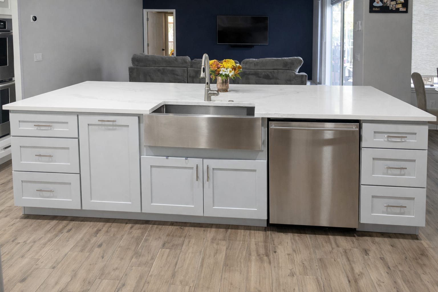 Kitchen cabinet remodeling project
